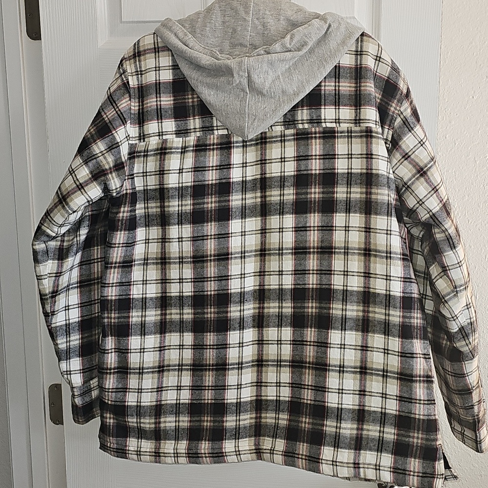 RedHead Men’s Plaid Hooded Shirt Jacket - Black & Cream - Picture 9 of 10
